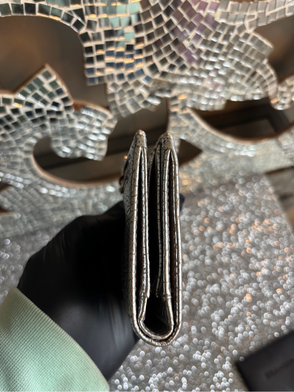⭐️Brahmin Jane Silver Duchess Wallet - Picture 5 of 9